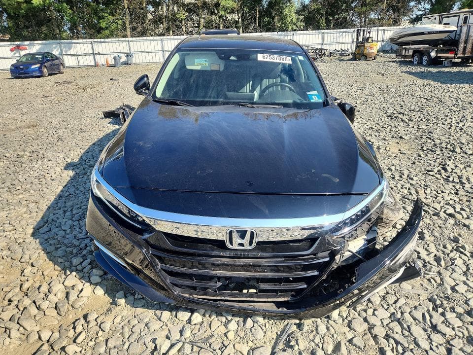 2018 HONDA ACCORD TOURING HYBRID 5