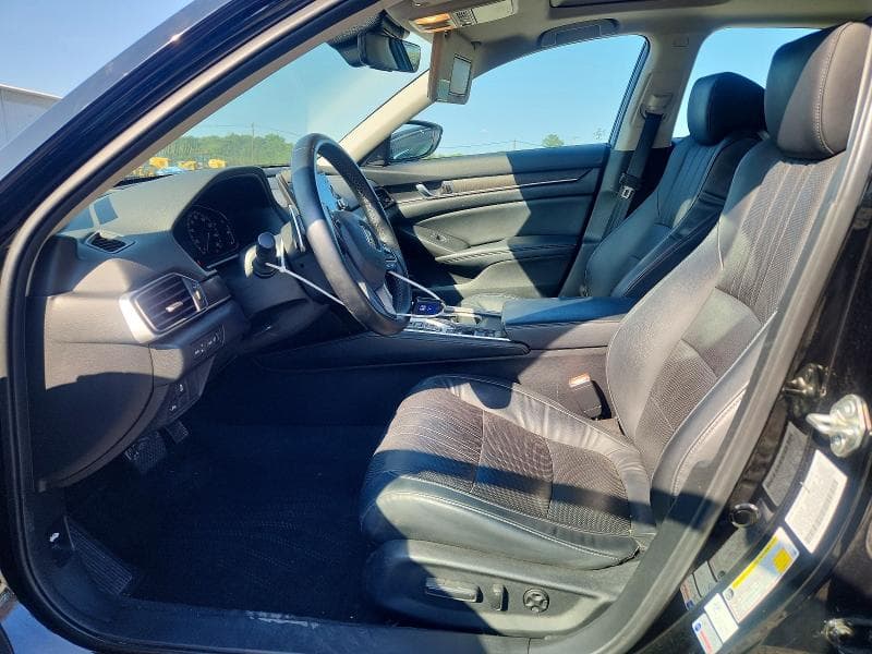 2018 HONDA ACCORD TOURING HYBRID 7