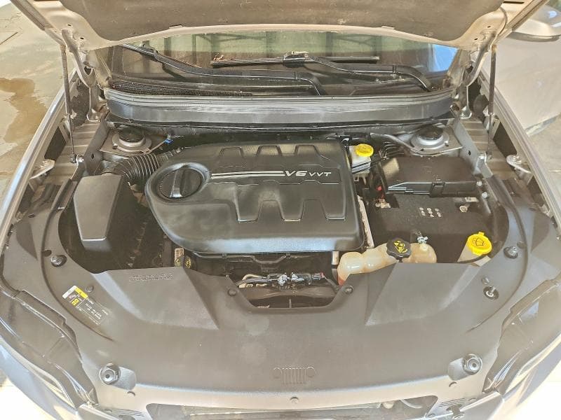 2019 JEEP CHEROKEE LIMITED 12