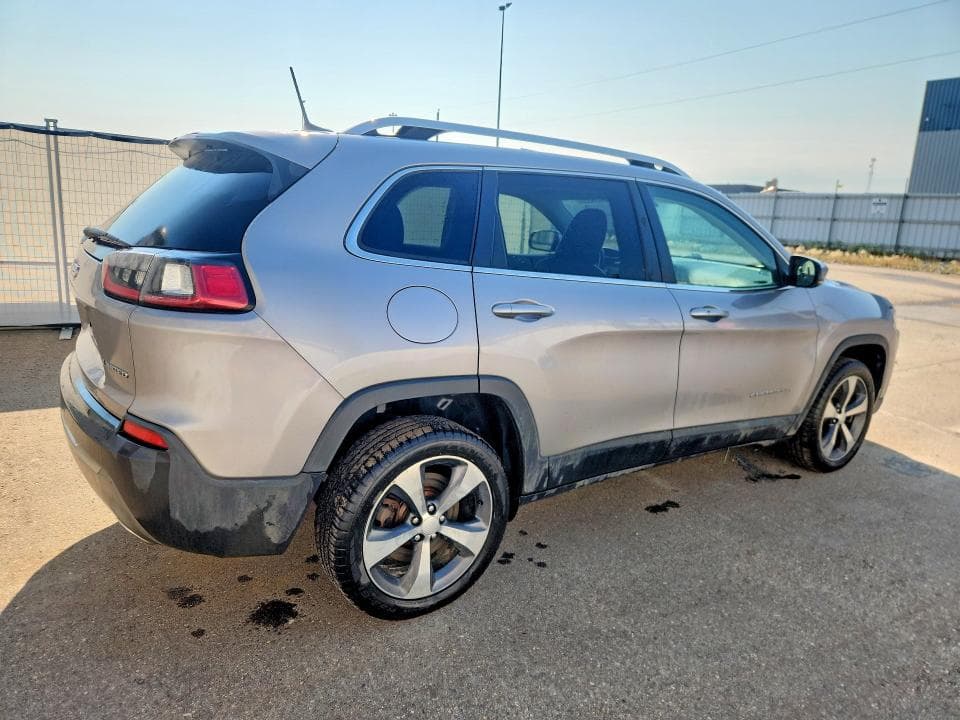 2019 JEEP CHEROKEE LIMITED 3