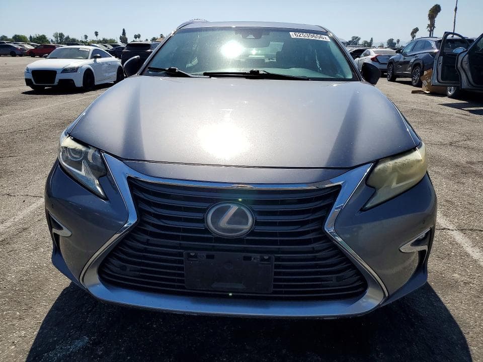 2017 LEXUS ES 350 5
