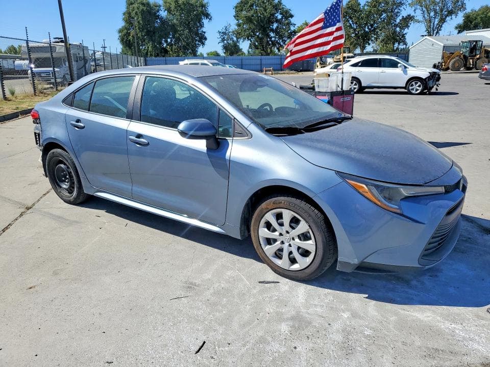 2024 TOYOTA COROLLA LE 4