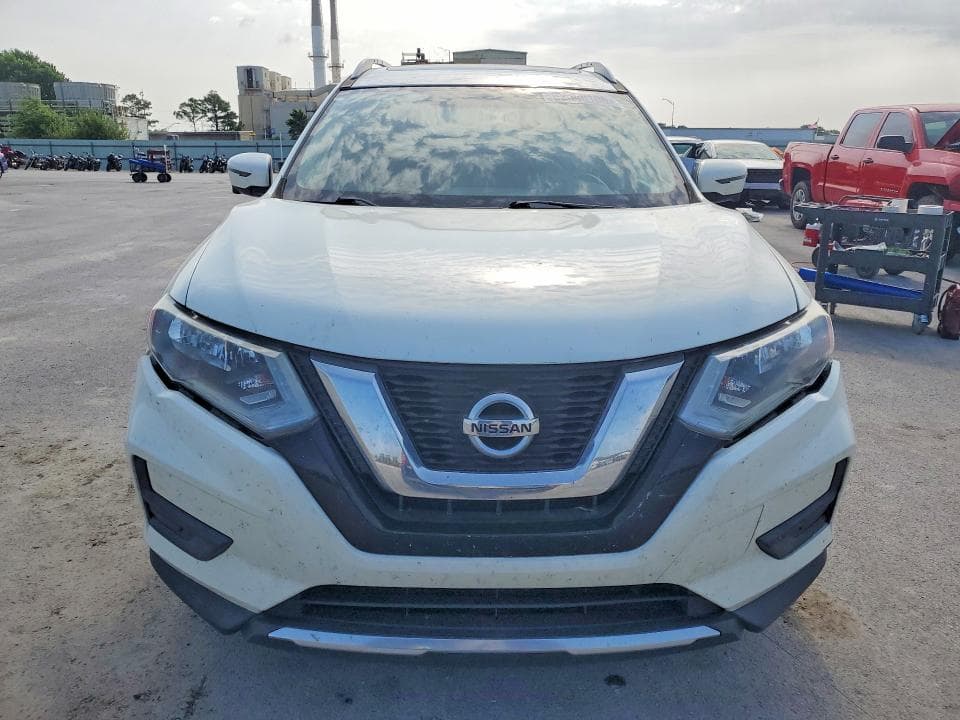 2017 NISSAN ROGUE SV 5