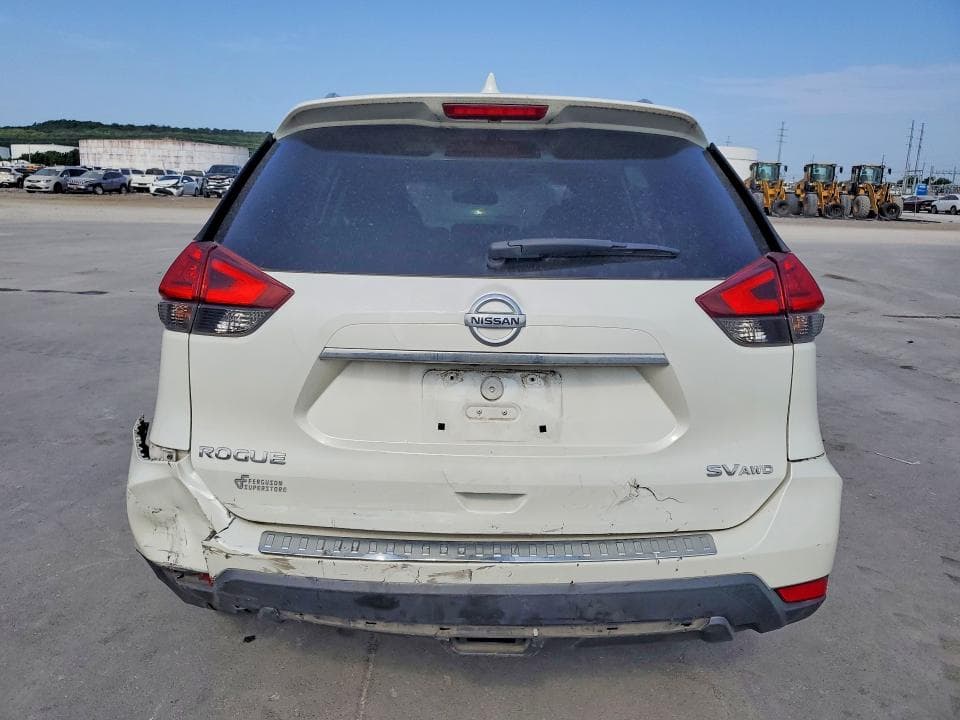 2017 NISSAN ROGUE SV 6