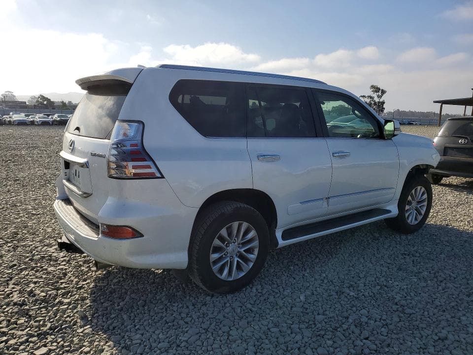 2017 LEXUS GX 460 3