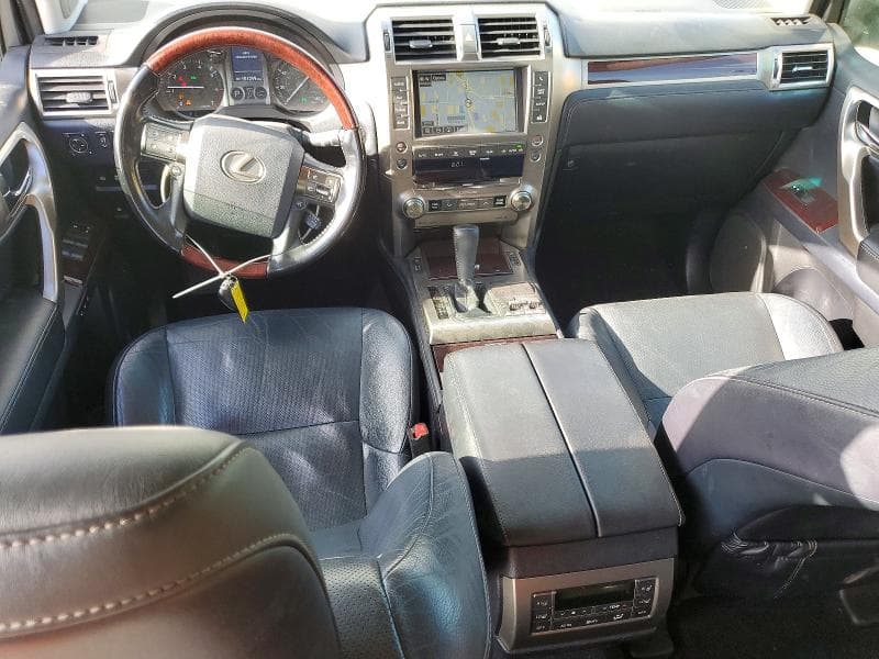2017 LEXUS GX 460 8