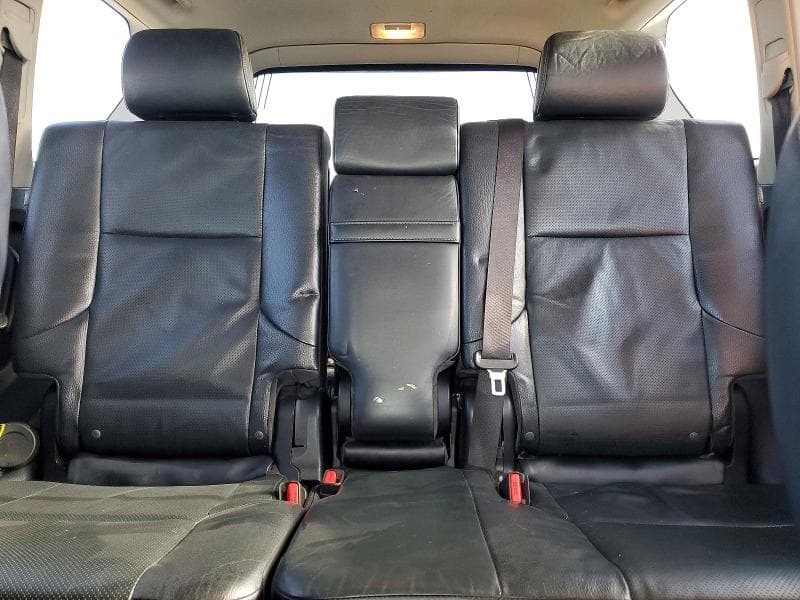 2017 LEXUS GX 460 10