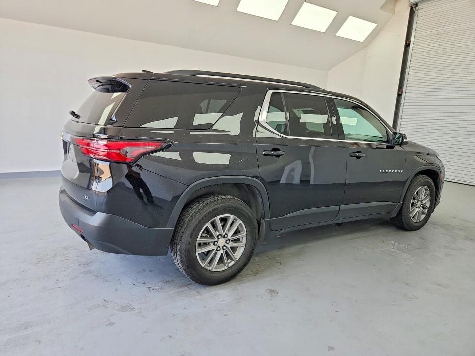 2023 CHEVROLET TRAVERSE LT 3