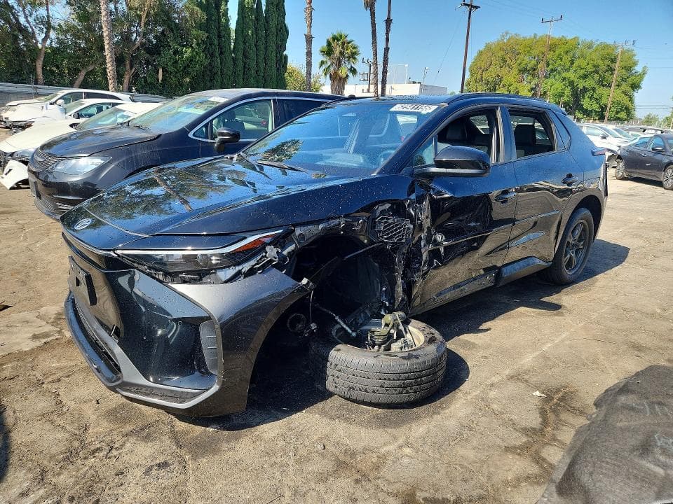 2023 TOYOTA BZ4X XLE - 1