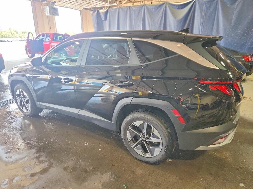 2026 HYUNDAI TUCSON SEL 2