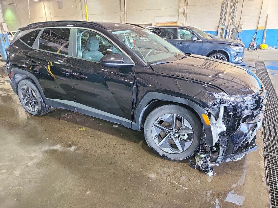 2026 HYUNDAI TUCSON SEL 4