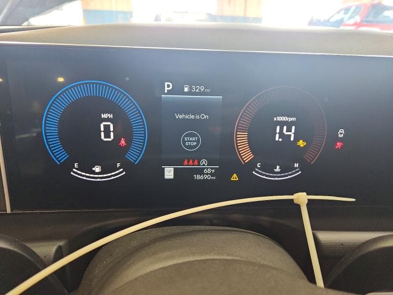 2026 HYUNDAI TUCSON SEL 9