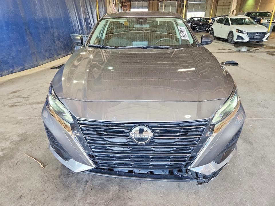 2025 NISSAN ALTIMA SV 5