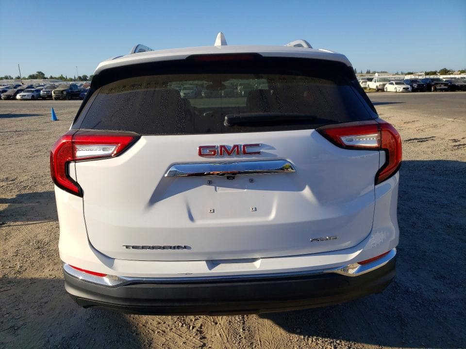 2024 GMC TERRAIN SLT 6