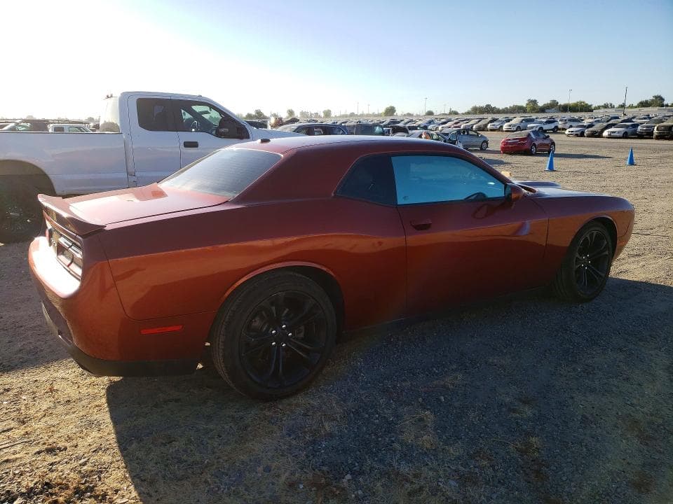 2021 DODGE CHALLENGER R/T 3