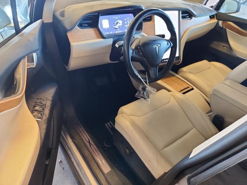 2018 TESLA MODEL X 8
