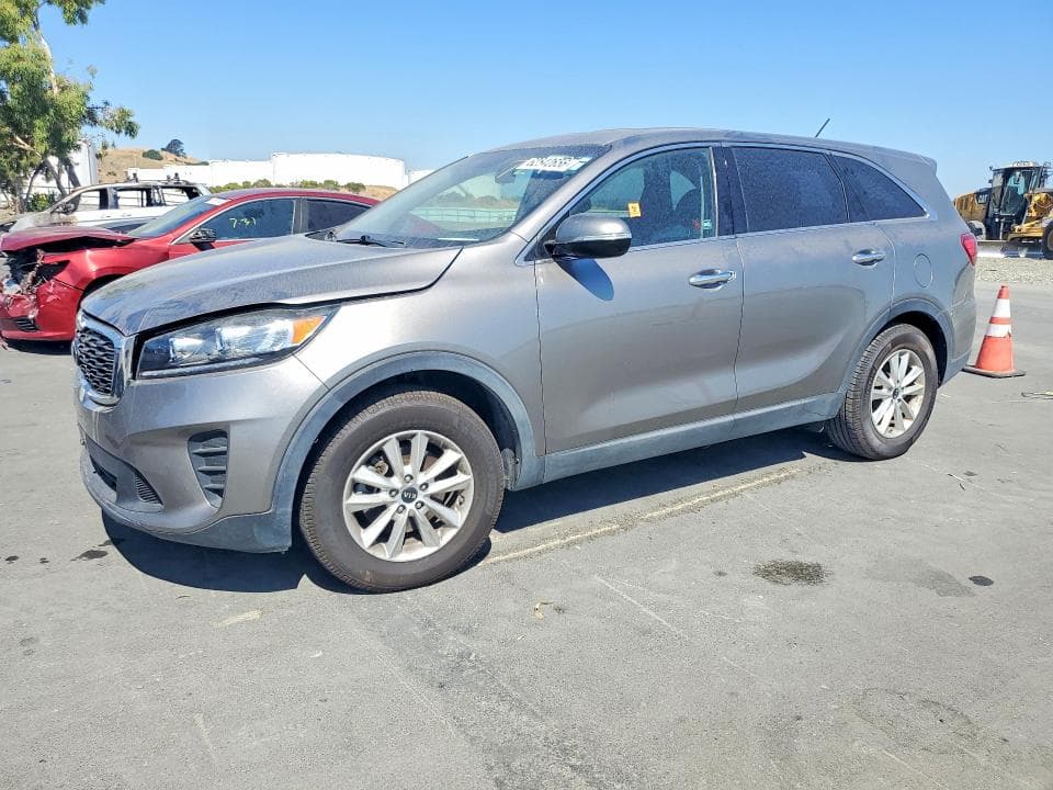 2019 KIA SORENTO LX V6 - 1