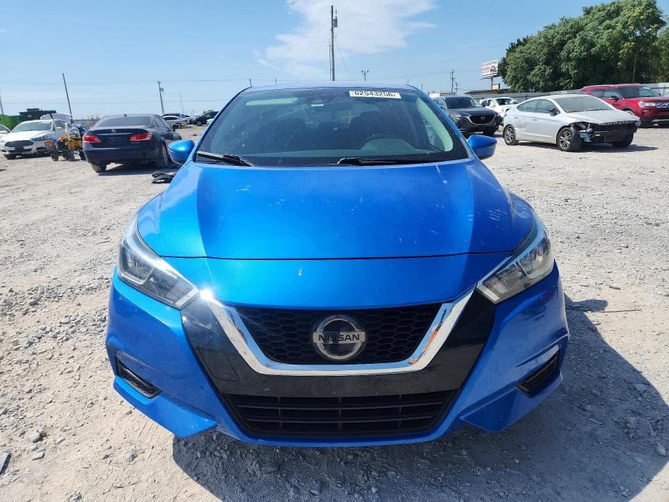 2020 NISSAN VERSA SV 5