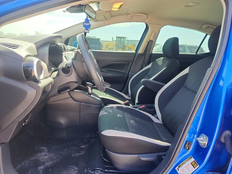 2020 NISSAN VERSA SV 7