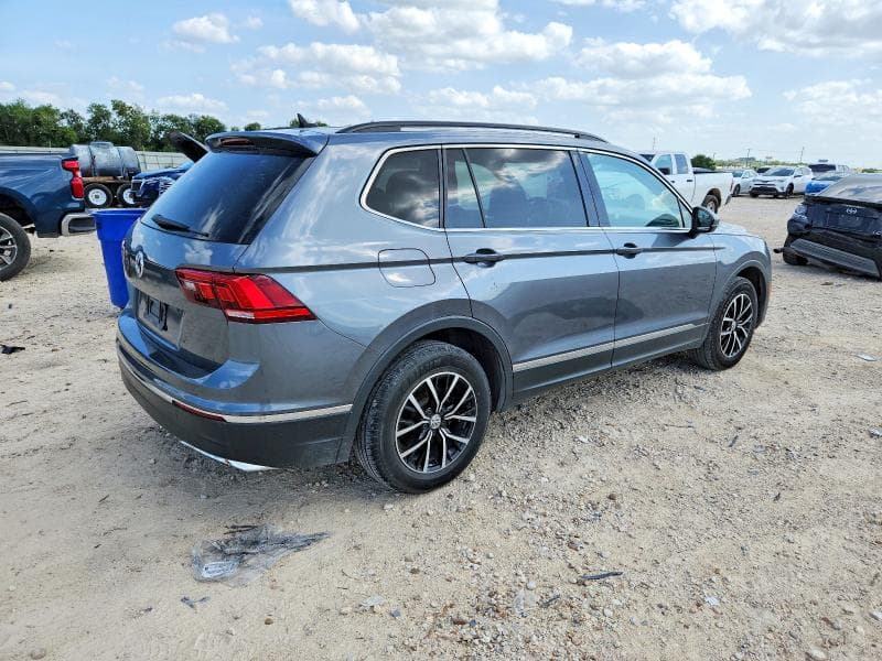 2021 VOLKSWAGEN TIGUAN SE 3