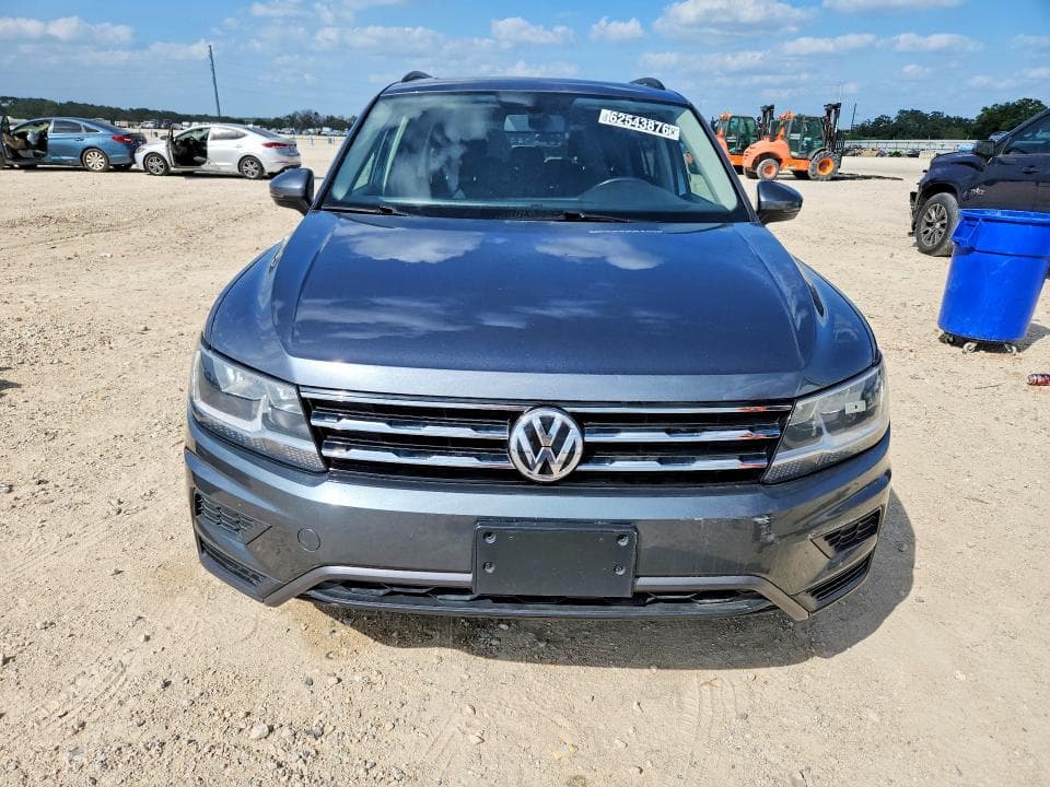 2021 VOLKSWAGEN TIGUAN SE 5