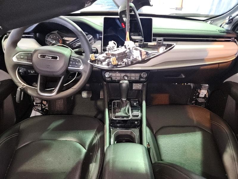 2025 JEEP COMPASS LIMITED 8