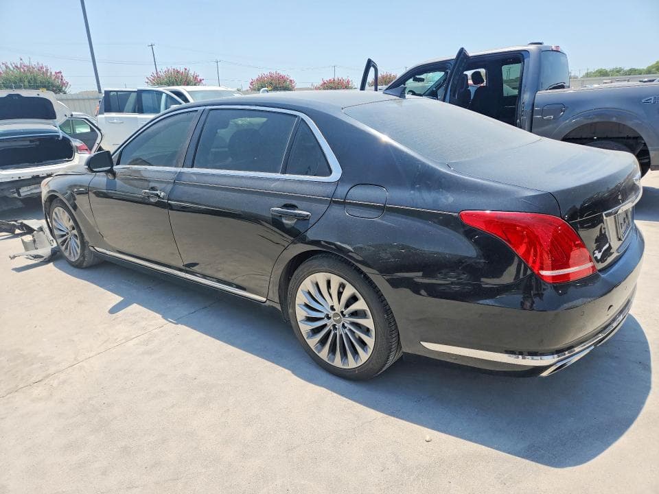 2017 GENESIS G90 PREMIUM 2