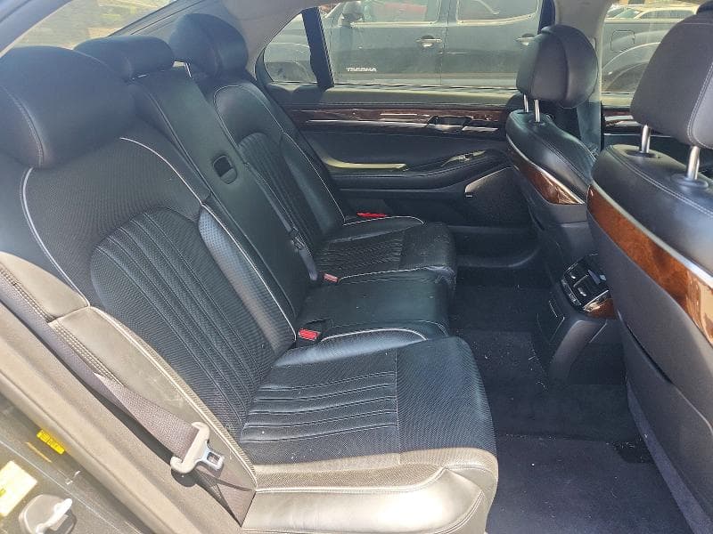 2017 GENESIS G90 PREMIUM 10