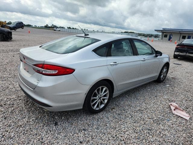 2017 FORD FUSION SE 3