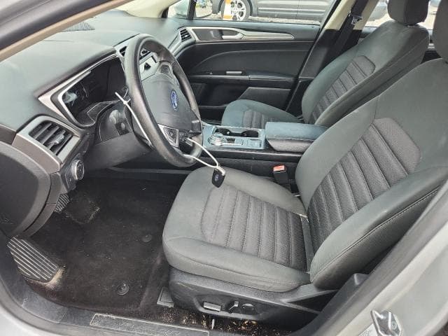 2017 FORD FUSION SE 7