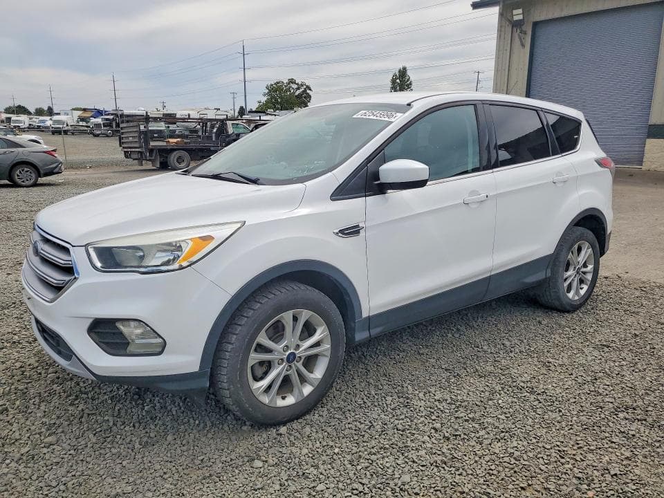 2017 FORD ESCAPE SE - 1