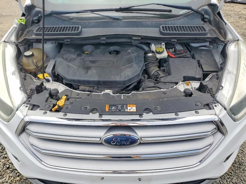 2017 FORD ESCAPE SE 12