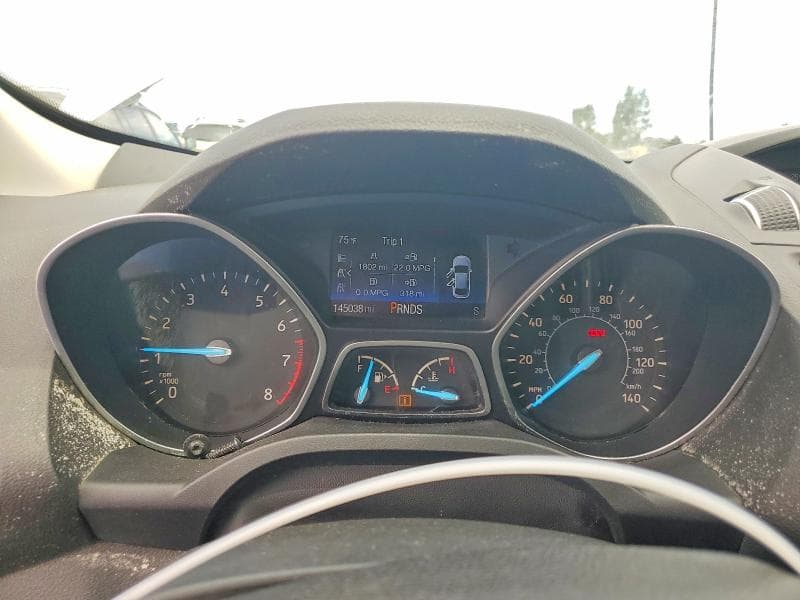 2017 FORD ESCAPE SE 9