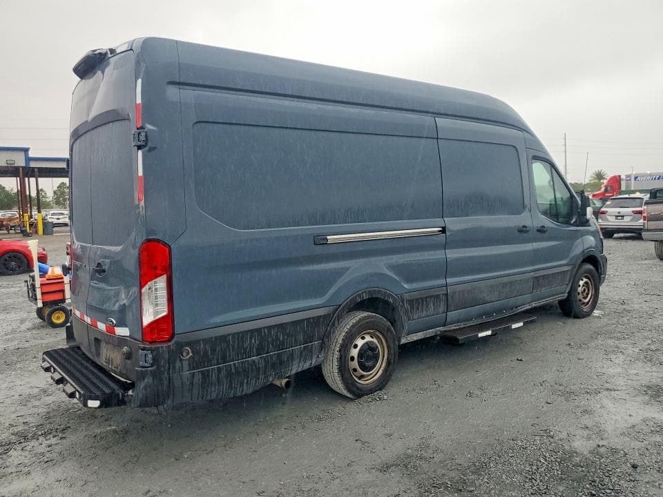 2020 FORD TRANSIT 250 DELIVERY VAN 3