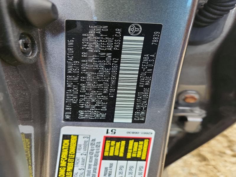 2019 TOYOTA CAMRY LE 12