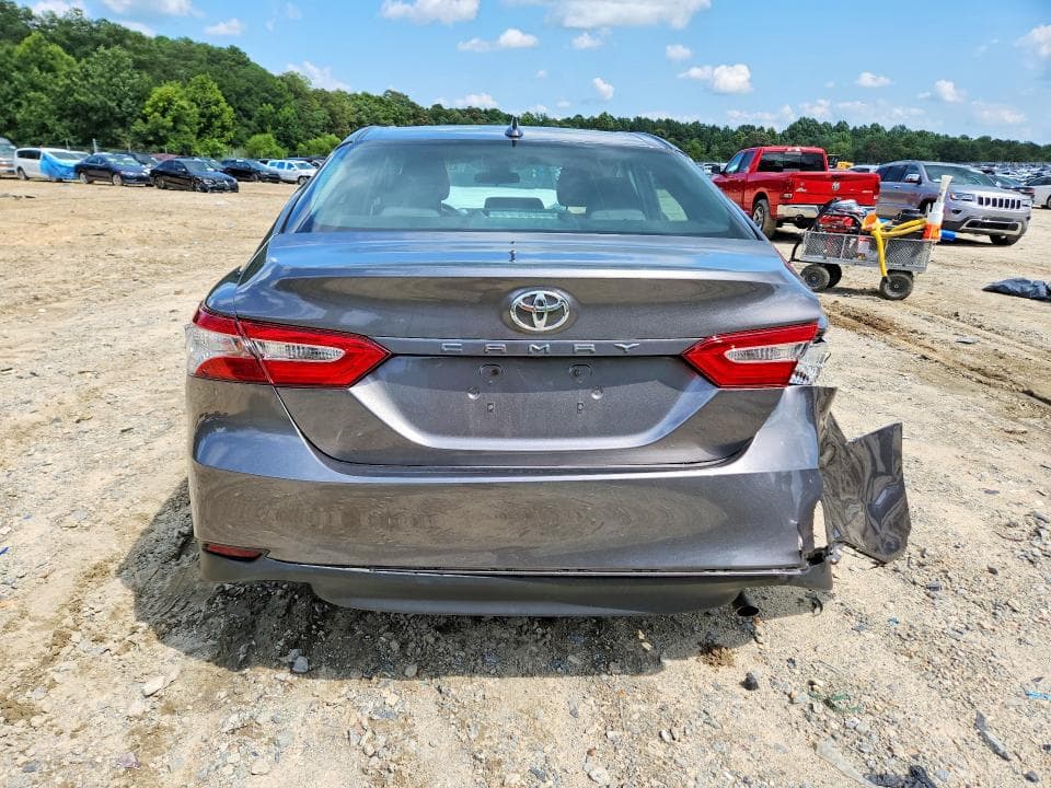 2019 TOYOTA CAMRY LE 6