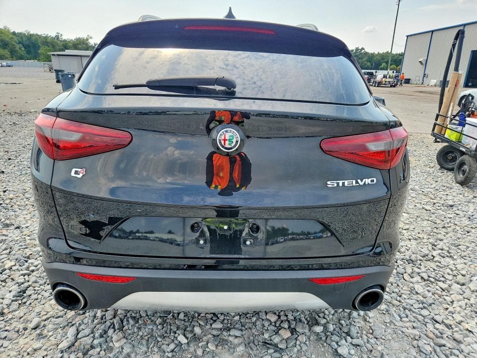2018 ALFA ROMEO STELVIO TI SPORT 6