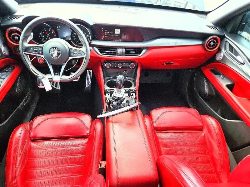 2018 ALFA ROMEO STELVIO TI SPORT 8