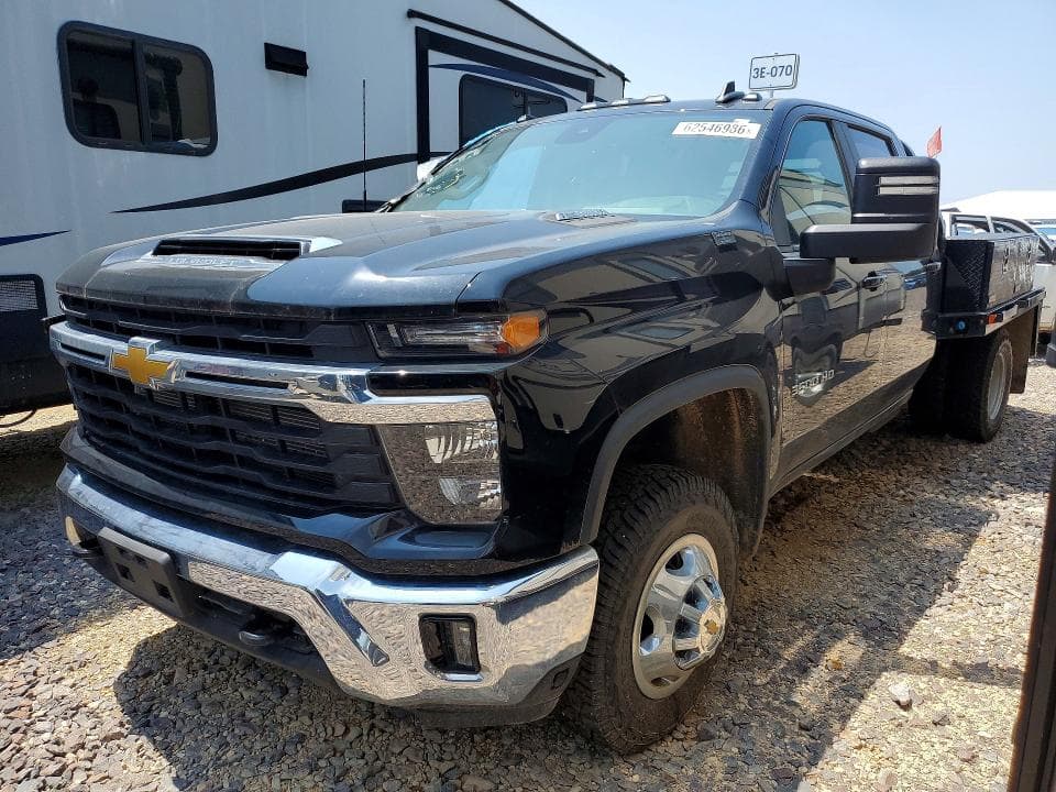 2025 CHEVROLET SILVERADO - 1