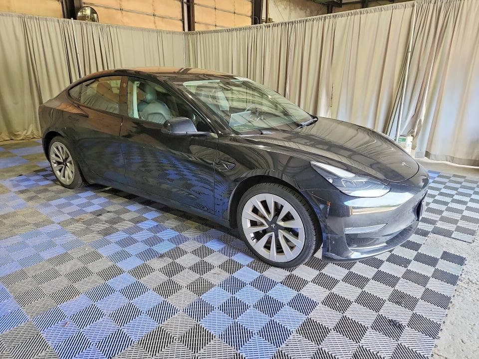 2022 TESLA MODEL 3 4