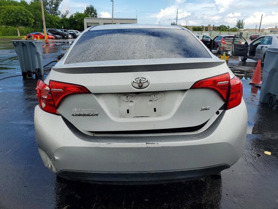2017 TOYOTA COROLLA SE 6