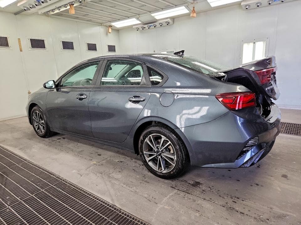 2023 KIA FORTE LXS 2
