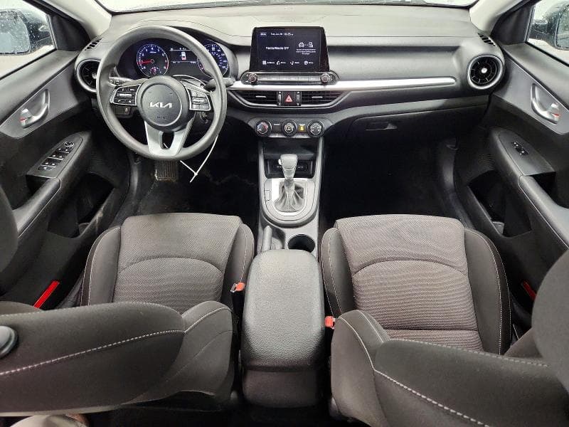 2023 KIA FORTE LXS 8