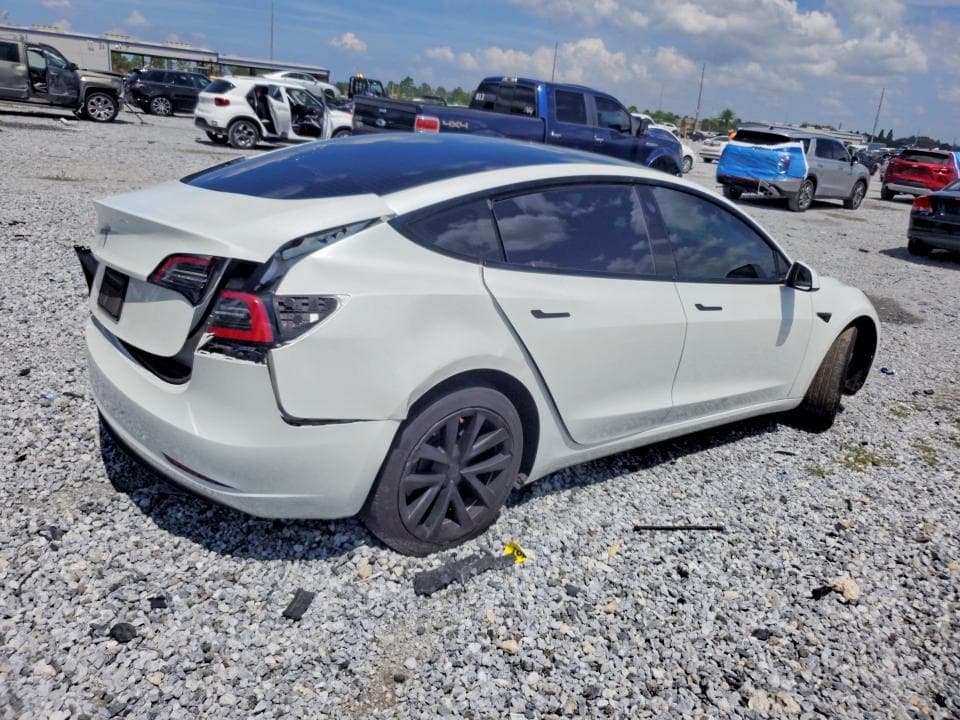 2023 TESLA MODEL 3 3