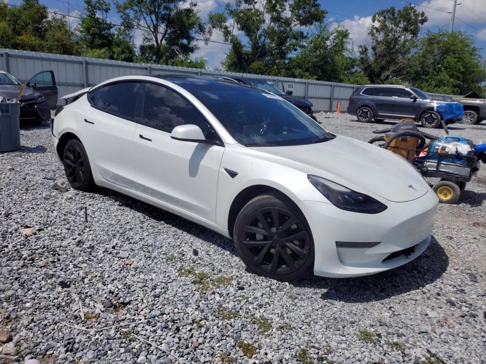 2023 TESLA MODEL 3 4