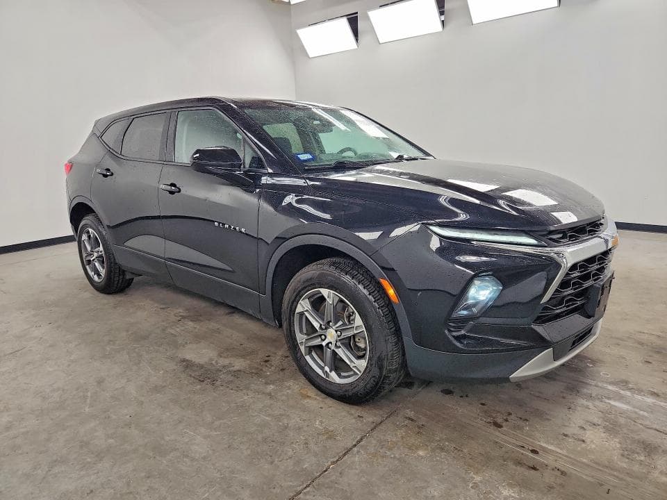 2023 CHEVROLET BLAZER 2LT 4