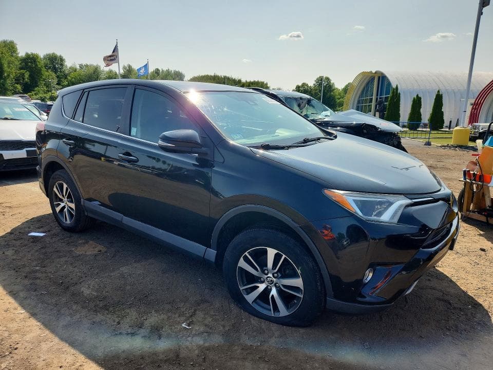 2018 TOYOTA RAV4 XLE XLE 4