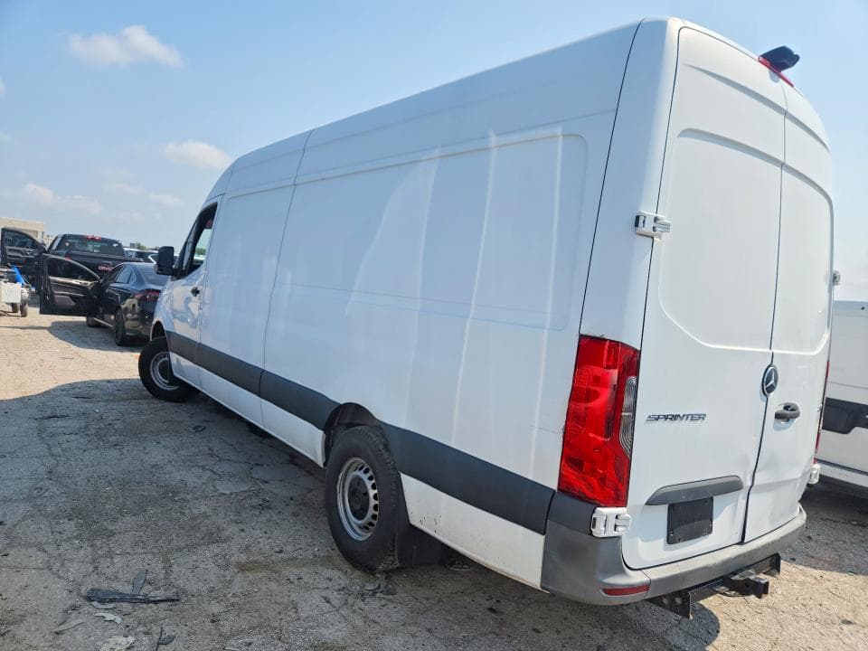 2020 MERCEDES-BENZ SPRINTER 2500 2
