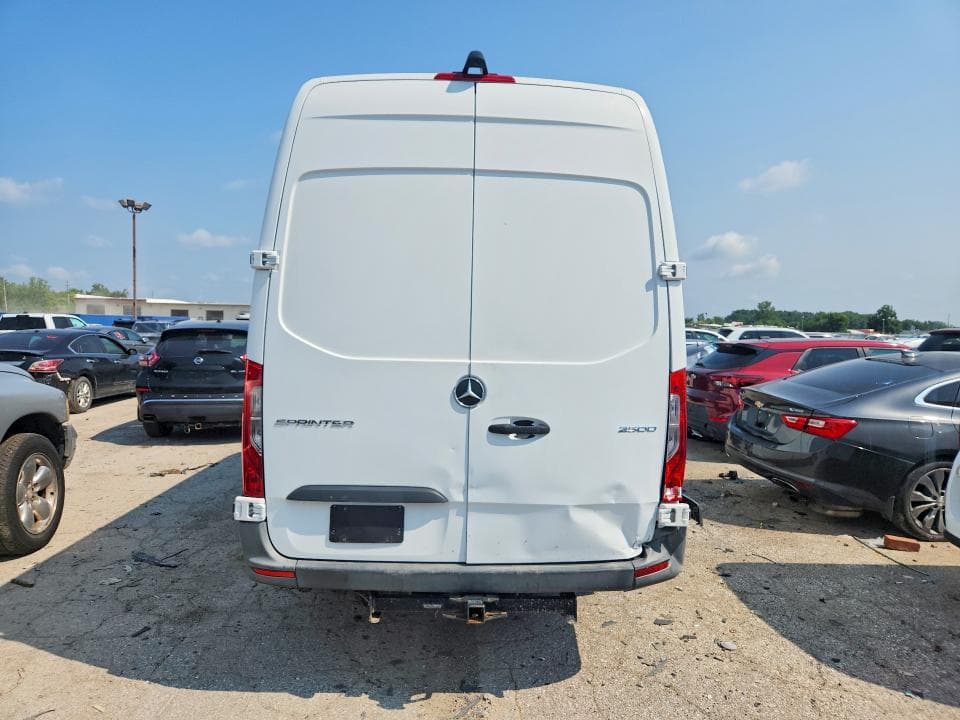 2020 MERCEDES-BENZ SPRINTER 2500 6