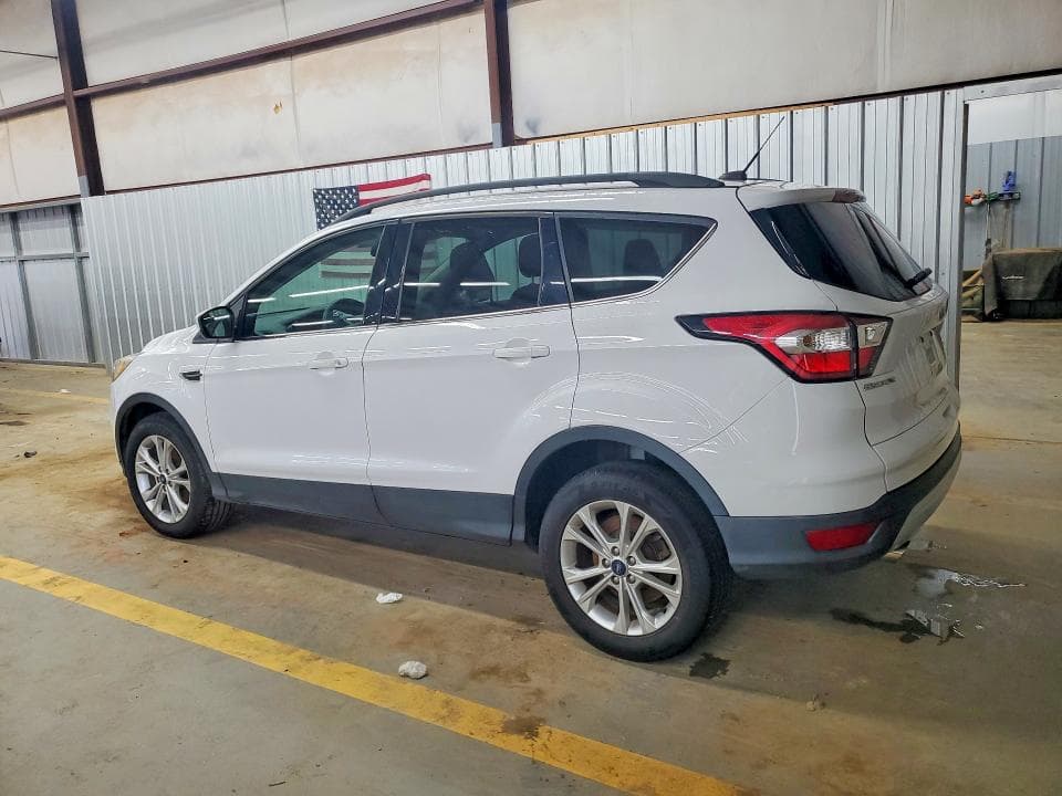 2018 FORD ESCAPE SE SE 2